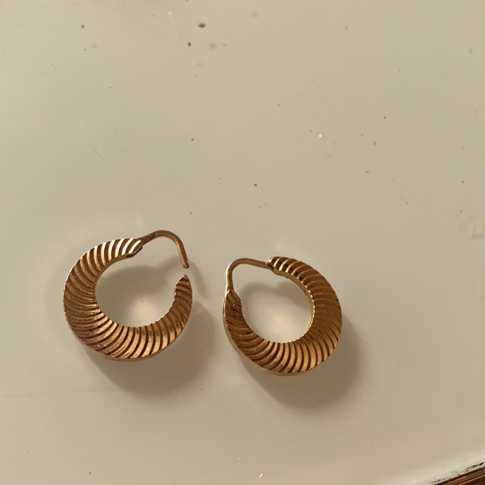COPY - Gold earrings